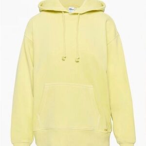 Aritzia tna Cozy Fleece Boyfriend Hoodie